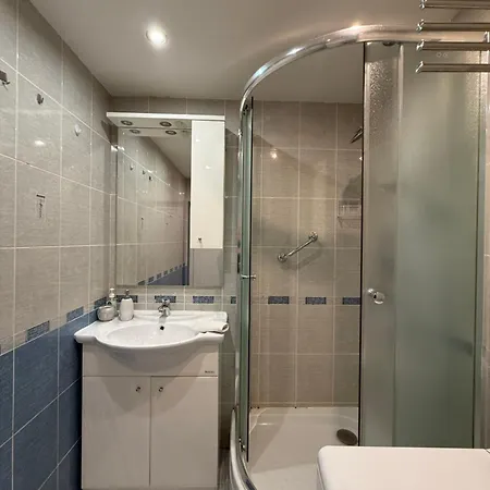 Appartement Predmestska *